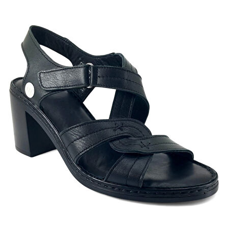 Mammamia 2505 25YS Kadın Günlük Sandalet Siyah