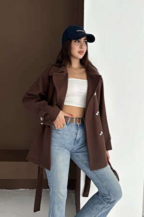 Belden Bağlamalı Düğmeli Kısa Kaşe Kaban