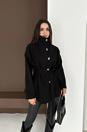 Belden Bağlamalı Düğmeli Kısa Kaşe Kaban