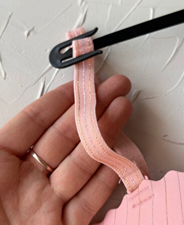 Jennie İthal Lazer Kesim Dikişsiz Parlak İpli El Kaplı Push-up Sütyen -FK1204