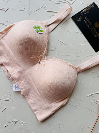 Celine C Cup Bambu Hisli Ultra Rahat Polamid Kumaştan Dokulu Dantel Detaylı Balensiz Desteksiz Sütyen