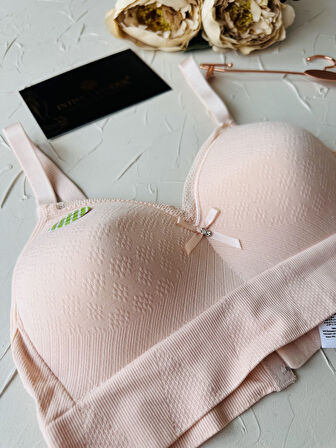 Celine C Cup Bambu Hisli Ultra Rahat Polamid Kumaştan Dokulu Dantel Detaylı Balensiz Desteksiz Sütyen