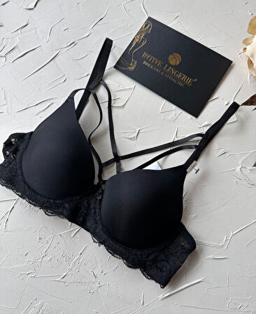 Lydia Önü Şeritli Dekoltesi Tasarım Yanları Dantelli Push-up Çekici Siyah Sütyen