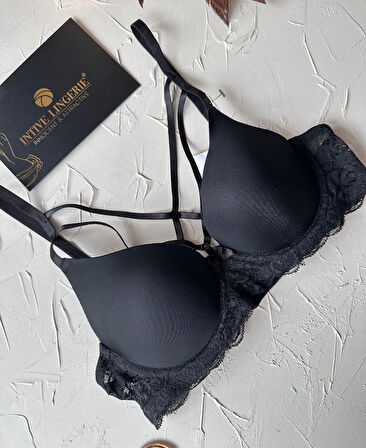 Lydia Önü Şeritli Dekoltesi Tasarım Yanları Dantelli Push-up Çekici Siyah Sütyen