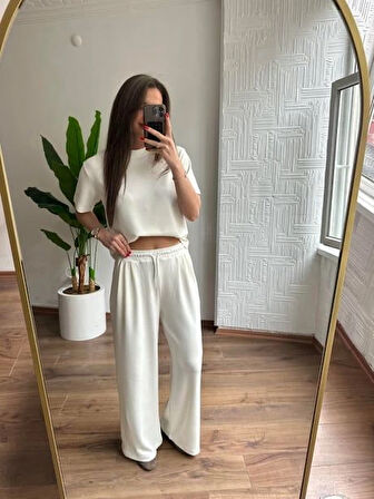 Modal Regular Rahat Kesim Ekru Düz Desen Trend Basic Tişört Eşofman Takım