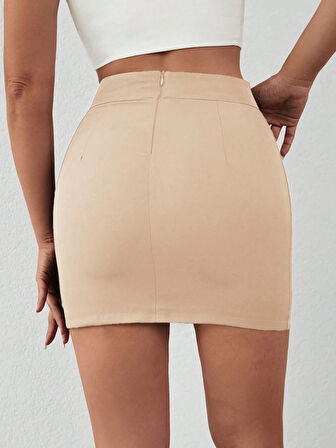 Yandan Zincirli Bej Renk Slim Fit Yüksek Bel Mini Tasarım Şort Etek