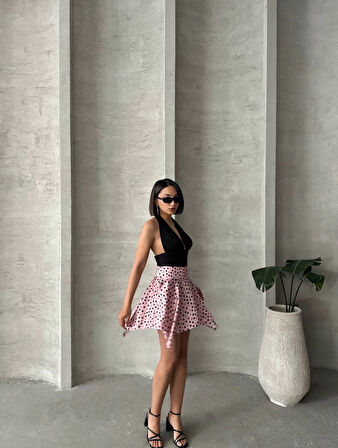 Pembe/Siyah Puantiye Desen Şık Modern Asimetrik Kesim Diz Üstü Mini Etek