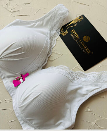 Harper Balensiz Desteksiz V Yaka Kesim Kaplı Dantelli Ultra Kaliteli Rahat C Cup Sütyen