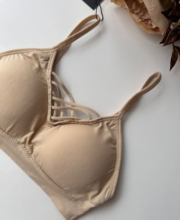Günlük Kullanım Önü Bağlama Detaylı Padli Yumuşak Bralet