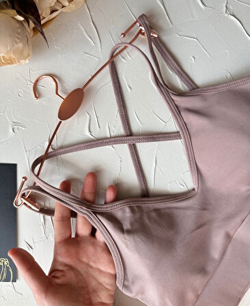 Aurafit V Yaka Arkası Çapraz İp Askılı Tasarım Spor Sütyeni/Büstiyer-9024