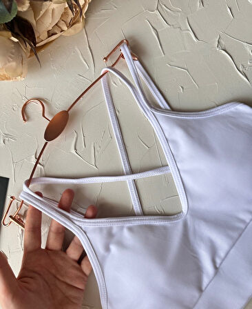 Aurafit V Yaka Arkası Çapraz İp Askılı Tasarım Spor Sütyeni/Büstiyer-9024