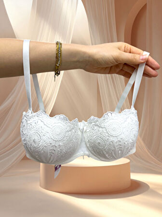 NBB Beyaz Dantelli Straplez Kesim Push-up Tangası Şerit Detaylı Sütyen Takım