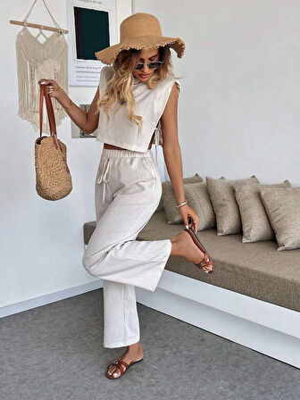 Bej Yan Bağlama Detaylı Bluz Rahat Kesim Pantolon Bluz Takım