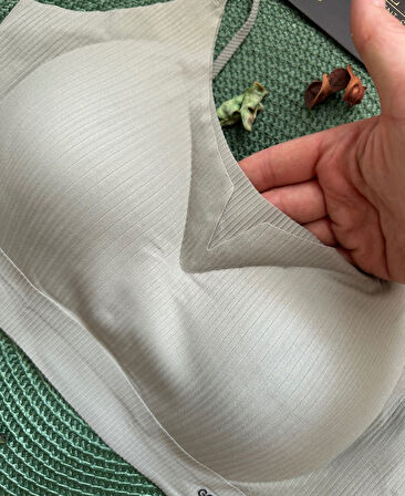 Valentina Fitilli İnce Askılı Hafif Destekli Kopçasız Dikişsiz Lazer Kesim Bralet/Sütyen/Büstiyer