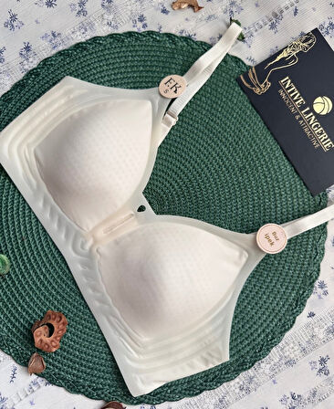 Raye İthal Buz İpek (İce-Silk) Ultra İnce Rahat Nefes Alır Dekolteli Görünmez Lazer Dikişsiz Sütyen