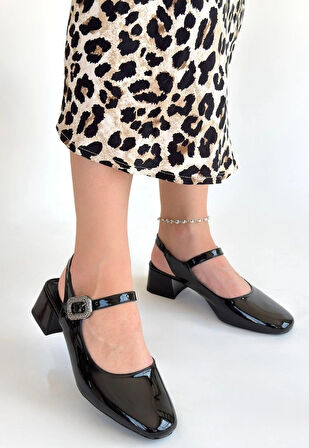 Gowe Siyah Rugan Topuklu Ayakkabı