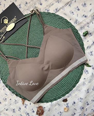 Mira Dikişsiz Hafif Dolgulu Çift Askılı Kopçasız Rahat Bralet/Sütyen/Büstiyer/Spor Sütyeni