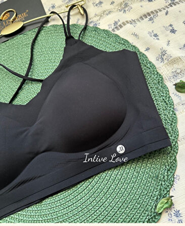 Mira Dikişsiz Hafif Dolgulu Çift Askılı Kopçasız Rahat Bralet/Sütyen/Büstiyer/Spor Sütyeni
