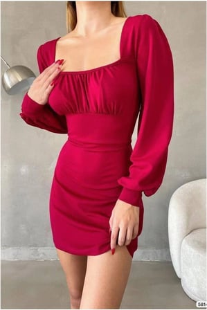Kadın Minimal Krep Kumaş Kare Yaka Uzun Kollu Elbise