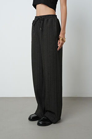 Kadın Simli Bol Paça Beli Lastikli Düz Renk Pantolon