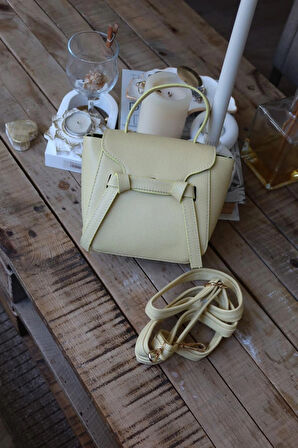  Butter Yellow Şerit Detaylı Günlük El Omuz Çantası