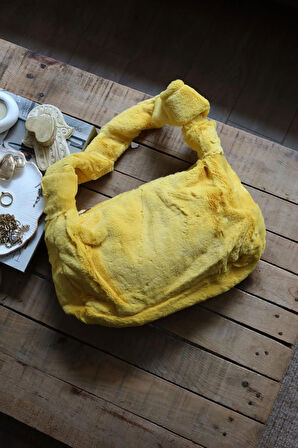 sarı tek kulplu peluş omuz çantası