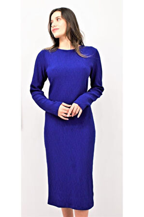 Kadın Siyah Arkası Büzgü Detaylı Likralı Vücuda Oturan Uzun Dilber Elbise 3281210