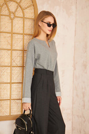 Kadın Ekstra Uzun Duble Kol / Yakası Yırtmaçlı Salaş Sweatshirt Bluz 3470190