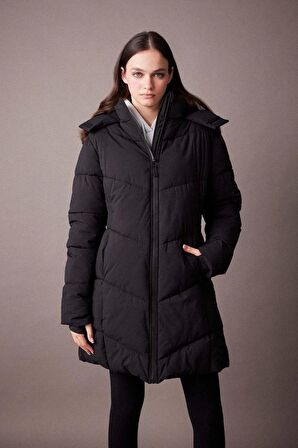 A1558 DeFactoFit Regular Fit Kapüşonlu Polar Astarlı Parka Su Geçirmez Parka