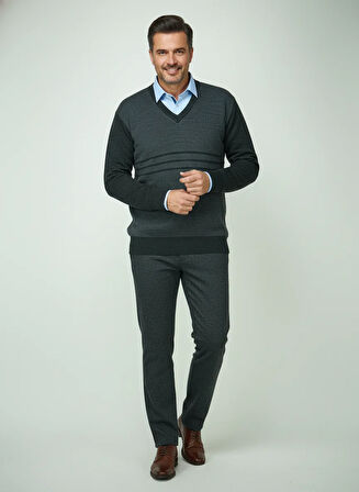 Oppland Erkek Kışlık Kazak Rahat Kesim Triko Dokuma V Yaka Desenli Klasik ve Şık