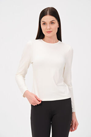 P-009970 - Kadın Bisiklet Yaka Basic Uzun Kol T-shirt - BEYAZ