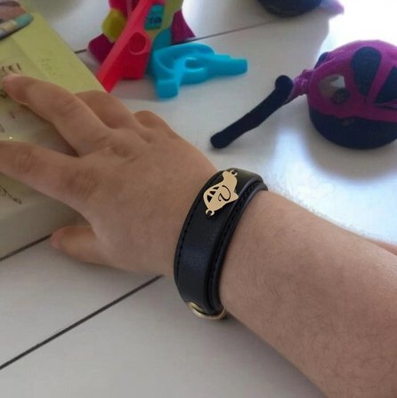 14 Ayar Altın Plakalı U Harfine Özel Hakiki Siyah Derili Uçak Figürlü Hediye Bileklik-447