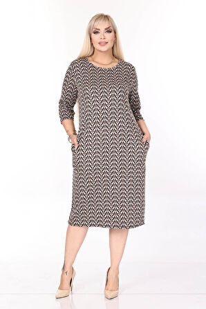 Çift Cepli Desenli Esnek Kışlık Büyük Beden Midi Elbise 44D-2709
