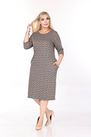 Çift Cepli Desenli Esnek Kışlık Büyük Beden Midi Elbise 44D-2709