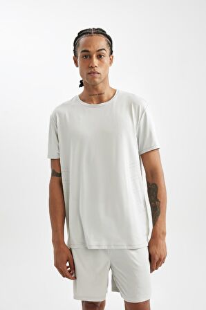 DeFactoFit Standart Fit Bisiklet Yaka Sporcu Kısa Kollu Tişört C9175AX24AUGR493