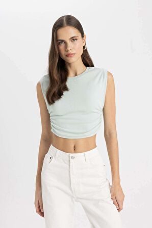 DeFacto Slim Fit Dar Kesim Bisiklet Yaka Basic Düz Kolsuz Tişört A9420AX24SPGN1114