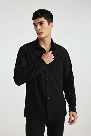 DeFacto Regular Fit Polo Yaka Krinkıl Basic Düz Uzun Kollu Siyah Gömlek B6484AX24SPBK27