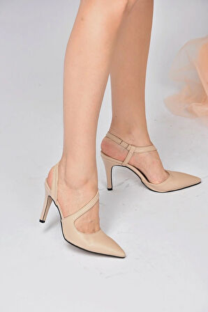 Pine Cone D8788 Kapalı Burun Kadın Topuklu Ayakkabı TEN