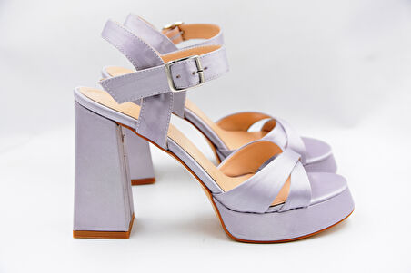 Dekas DA8724 Kalın Topuklu Kadın Tek Bant Ayakkabı GUMÜŞ