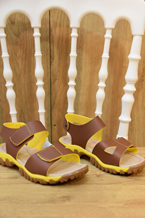 Prego (Arzen) Ortapedi Termo Kaymaz Taban Cırtlı Erkek Çocuk Sandalet KAHVE