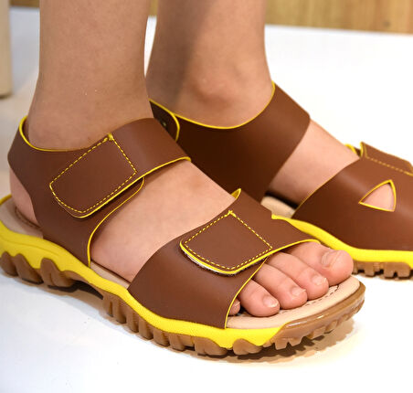 Prego (Arzen) Ortapedi Termo Kaymaz Taban Cırtlı Erkek Çocuk Sandalet KAHVE