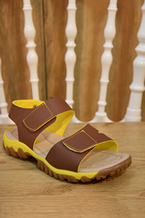 Prego (Arzen) Ortapedi Termo Kaymaz Taban Cırtlı Erkek Çocuk Sandalet KAHVE