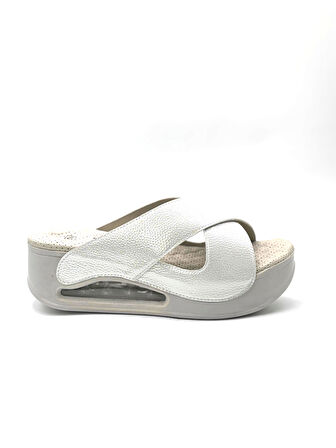 Muya Penelope Anatomik Air Max Tabanlı Kadın Terlik BEYAZ