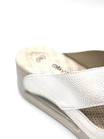 Muya Penelope Anatomik Air Max Tabanlı Kadın Terlik BEYAZ