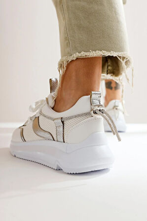 Prego (Oc Shoes) Poli Hafif Taban Bağcıklı Taş Biye Detaylı Kadın Spor Ayakkabı BEYAZ