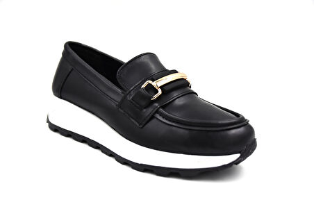 Beyaz (İzlife) Termo Kaymaz Taban Toka Detaylı Günlük Kadın Loafer Ayakkabı SİYAH