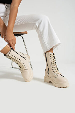 Beyaz (Soldey) Poli Hafif Taban Bağcıklı Fermuarlı Kadın Postal Bot BEJ