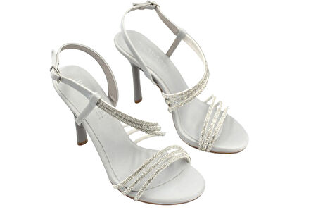 Prego (Park Moda) Taş Biye Detaylı Topuklu Kadın Saten Abiye Ayakkabı GUMÜŞ