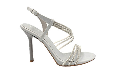 Prego (Park Moda) Taş Biye Detaylı Topuklu Kadın Saten Abiye Ayakkabı GUMÜŞ