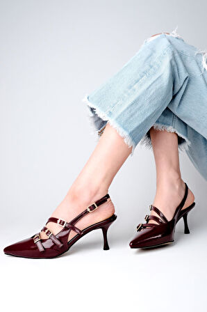 Prego (Pine Cone) 3 Toka Detaylı Topuklu Kadın Ayakkabı BORDO